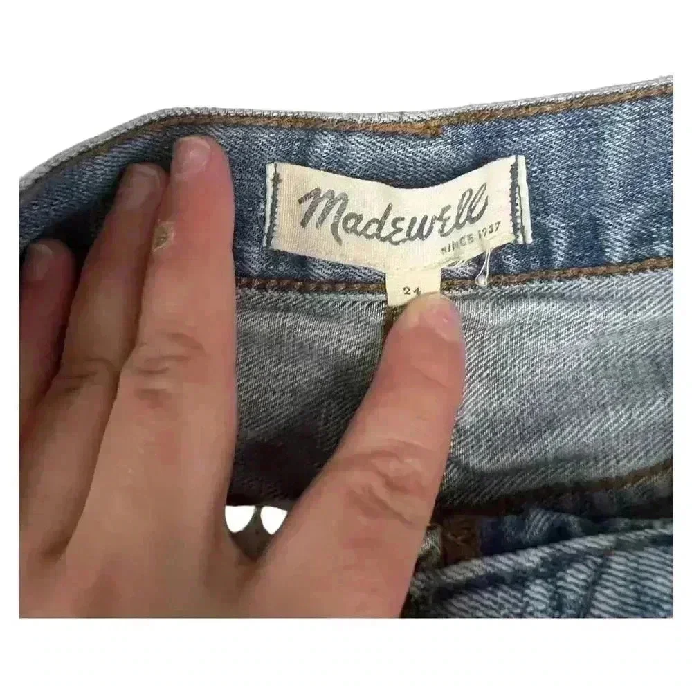 Madewell Women's Boyfriend Distressed Denim Shorts Blue Vintage Size 24 - Picture 3 of 5